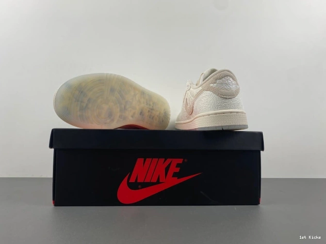 1st Kicks Jordan 1 Chris FZ0455-200 OG Retro Paul Low 0718
